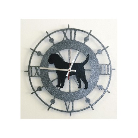 Horloge murale en acier vieilli à l'effichie de votre chien préféré