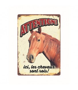 Plaque vintage en métal "Attention ici les chevaux sont rois"